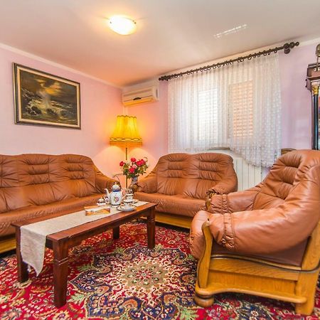 Apartmani Marina Porec Exterior photo