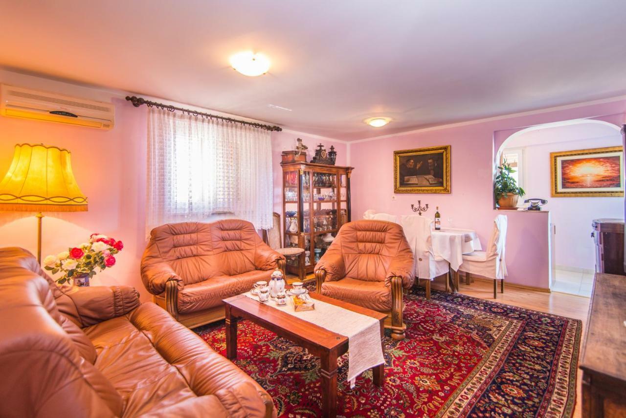 Apartmani Marina Porec Exterior photo
